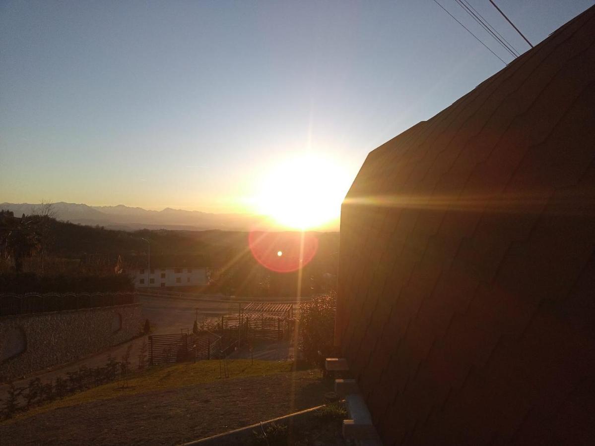 La Tana Dello Scoiattolo - Adults Only Bed and Breakfast Murazzano  Buitenkant foto