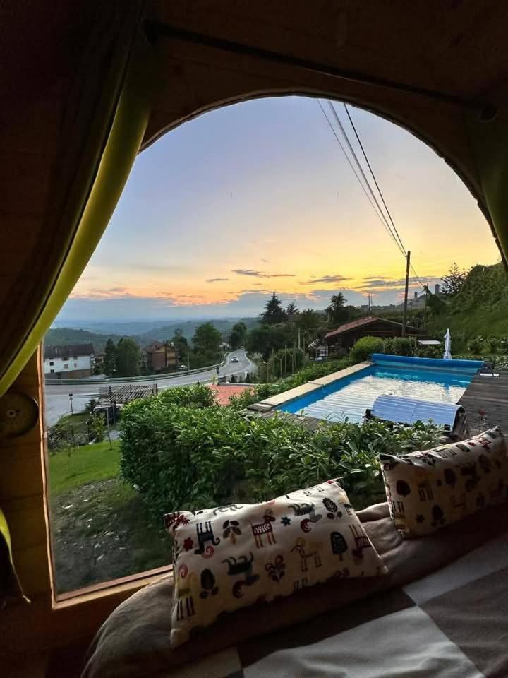 La Tana Dello Scoiattolo - Adults Only Bed and Breakfast Murazzano  Buitenkant foto