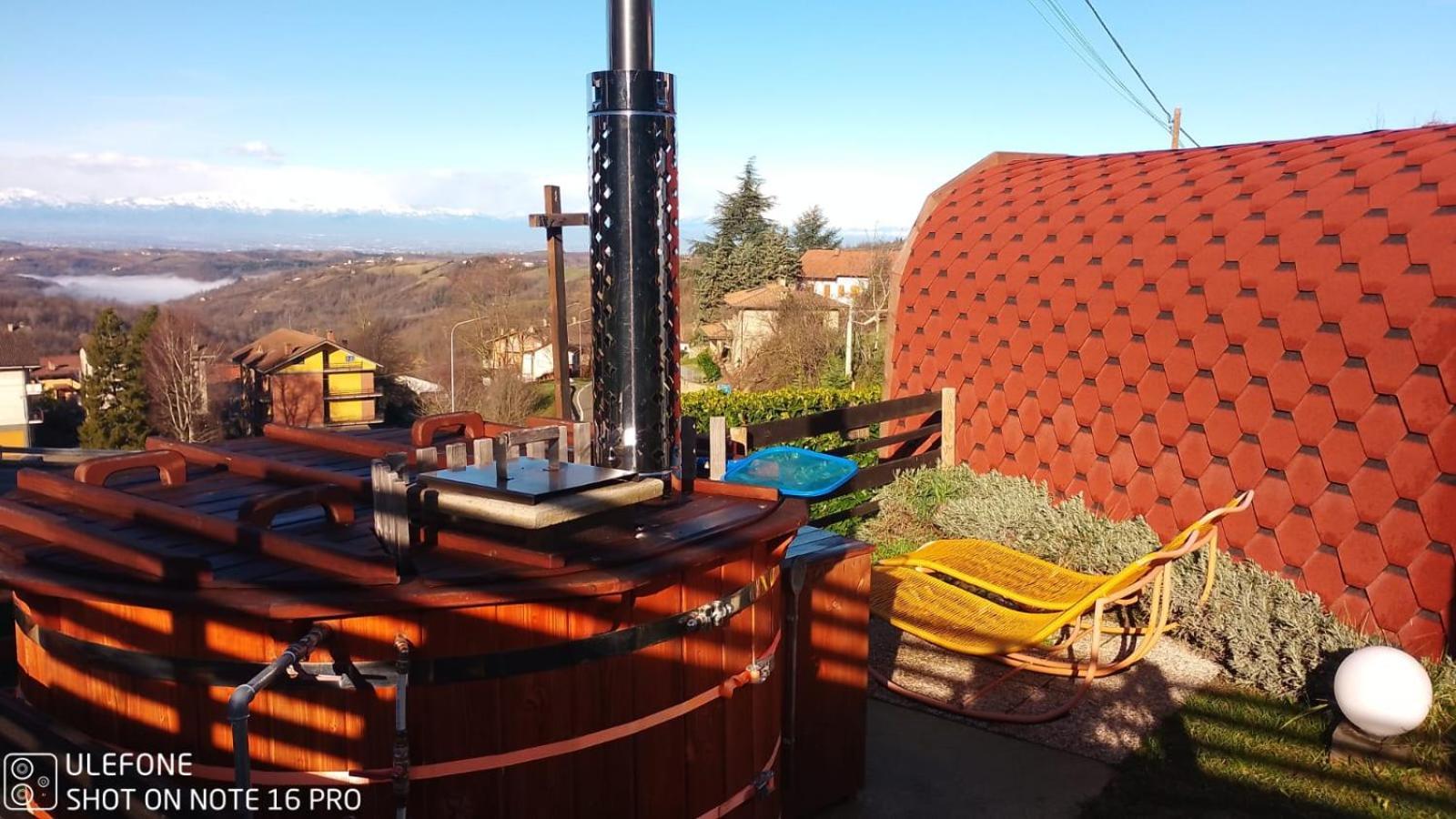 La Tana Dello Scoiattolo - Adults Only Bed and Breakfast Murazzano  Buitenkant foto